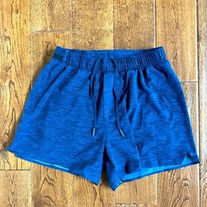 Men’s lululemon 4” performance shorts size small